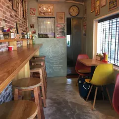 THE BURGER STAND MAVERICK