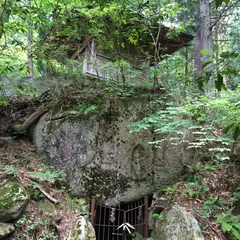 魏石鬼の岩窟