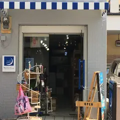 雑貨店 ノイルノーム