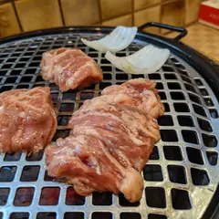 焼肉部屋金ぼし