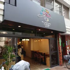 Mrs. Fruits Parlor SUN