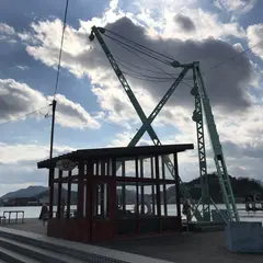 住吉浜公衆電話（クレーンのある公衆電話）