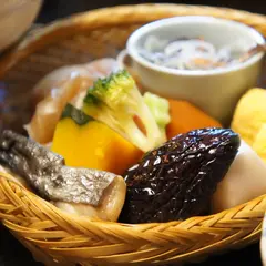 肥後橋ゆきや。