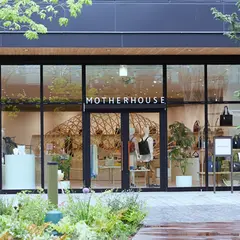 マザーハウス 立川GREEN SPRINGS店