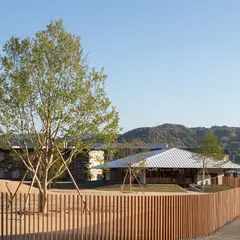 ほしのさと（特別養護老人ホーム・デイサービス・居宅介護支援・定期巡回随時対応型訪問介護看護・保育）