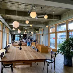 タシュロン