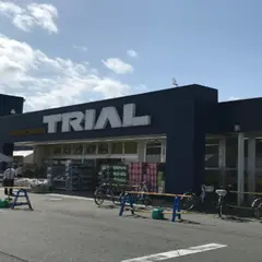 スーパーセンタートライアル宝来店