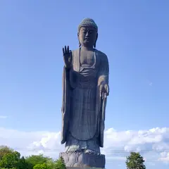 牛久大仏