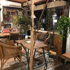 葉っぱのきもち 森のカフェ