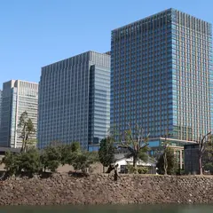 明治安田生命ビル