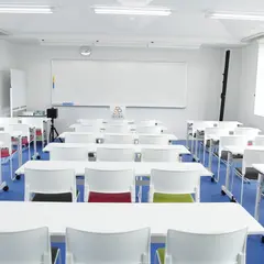 みんなの貸会議室那覇泉崎店