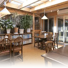 tokyo loop cafe.