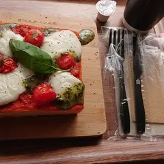 贅沢生食パン工房 鎌倉屋 新宮店