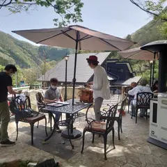 有)育風堂精肉店 / ハム / 肉料理 / ランチ