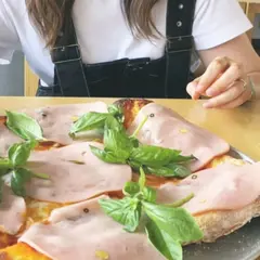 インダストリー