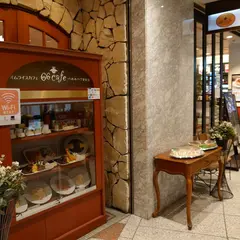 66 cafe 西新宿店