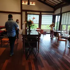 カフェ ＆ ワインバー「リアン」