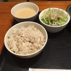 泰山 栄