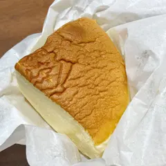 りくろーおじさんの店 大阪伊丹空港店