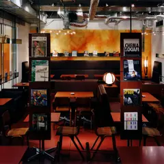 café & books bibliothéque