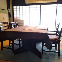 館そば