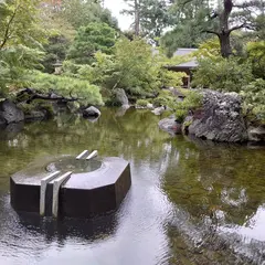 神嶽山神苑