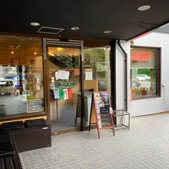 スリーエッグス