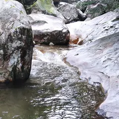 滑床渓谷