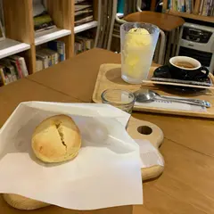 KAIDO books&coffee