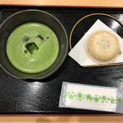 みどりや梅ケ枝餅店