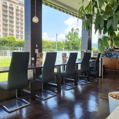 Every one's cafe