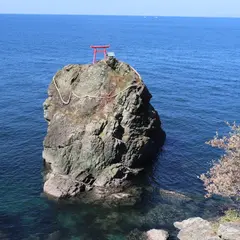 綱掛岩