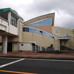 長与駅