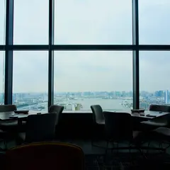 THE PENTHOUSE with weekend terrace | ザ ペントハウス ウィズ ウィークエンド テラス