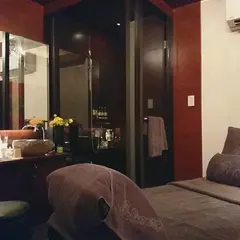 OLIVESPA PANTHEON 西中洲店
