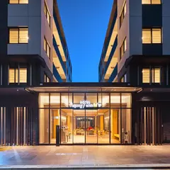 Hotel Pagong with M's