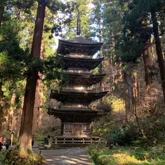 羽黒山五重塔