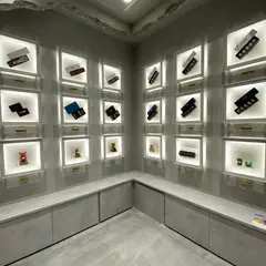 LOUANGE TOKYO Le Musée