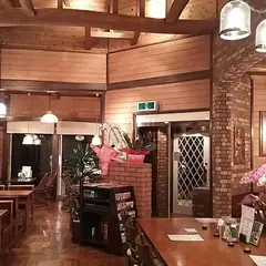 Cafe AKA-TOMBO