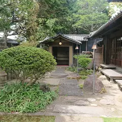 ザ白梅クラシックガーデン