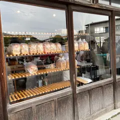 petit lab Bakery