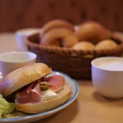 toitoi cafe