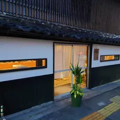 うどんこどん