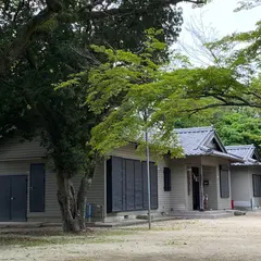 楠村町天満社社務所