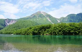 涼をもとめて上高地へ～アルプスの絶景を眺める絶景散歩