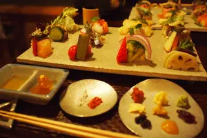 桜と名所と流行りのお店をぐるっと2時間でまわる京都