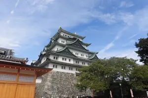 名古屋城の城下町を散策