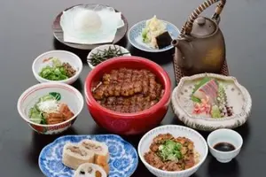 名古屋駅周辺で日帰り食べ歩きツアー！
