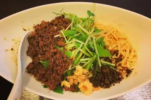 痺れる美味さ🤤都内の有名担々麺【更新中】