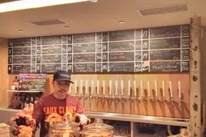軽く飲んでラーメン。